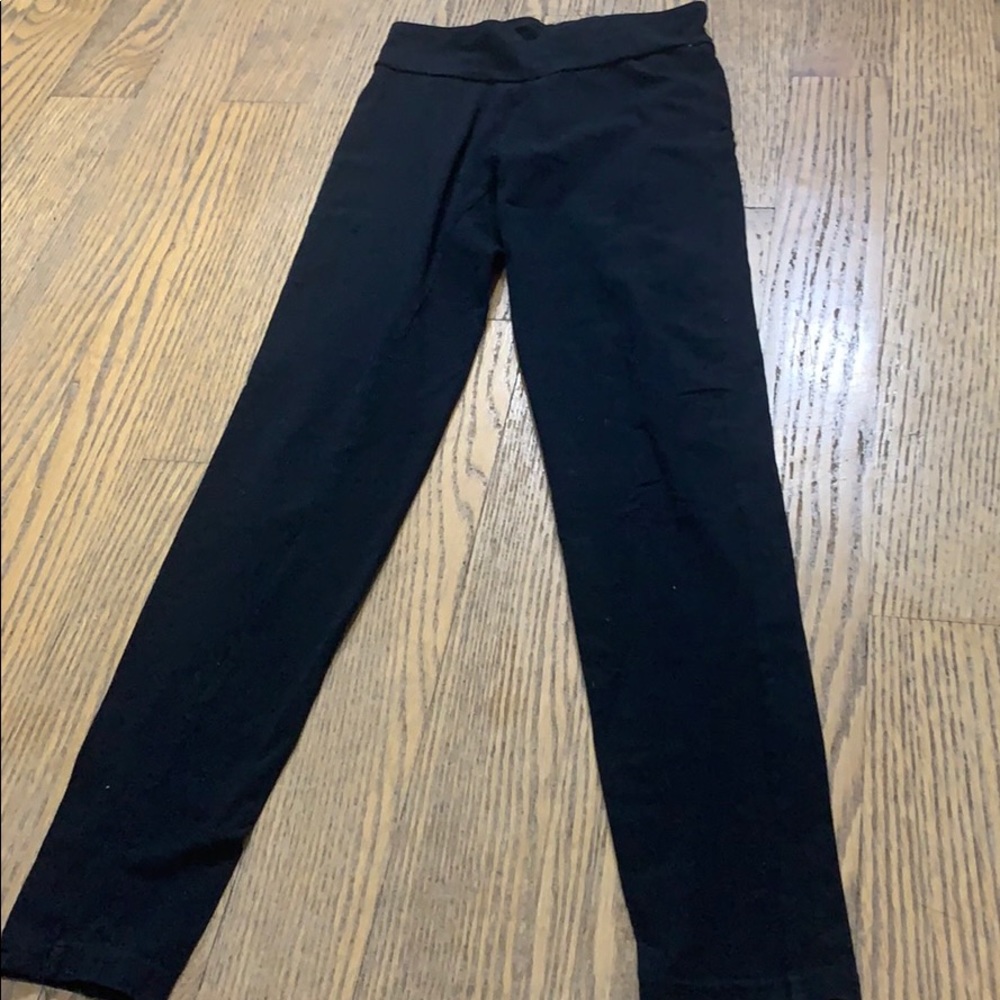 Black leggings